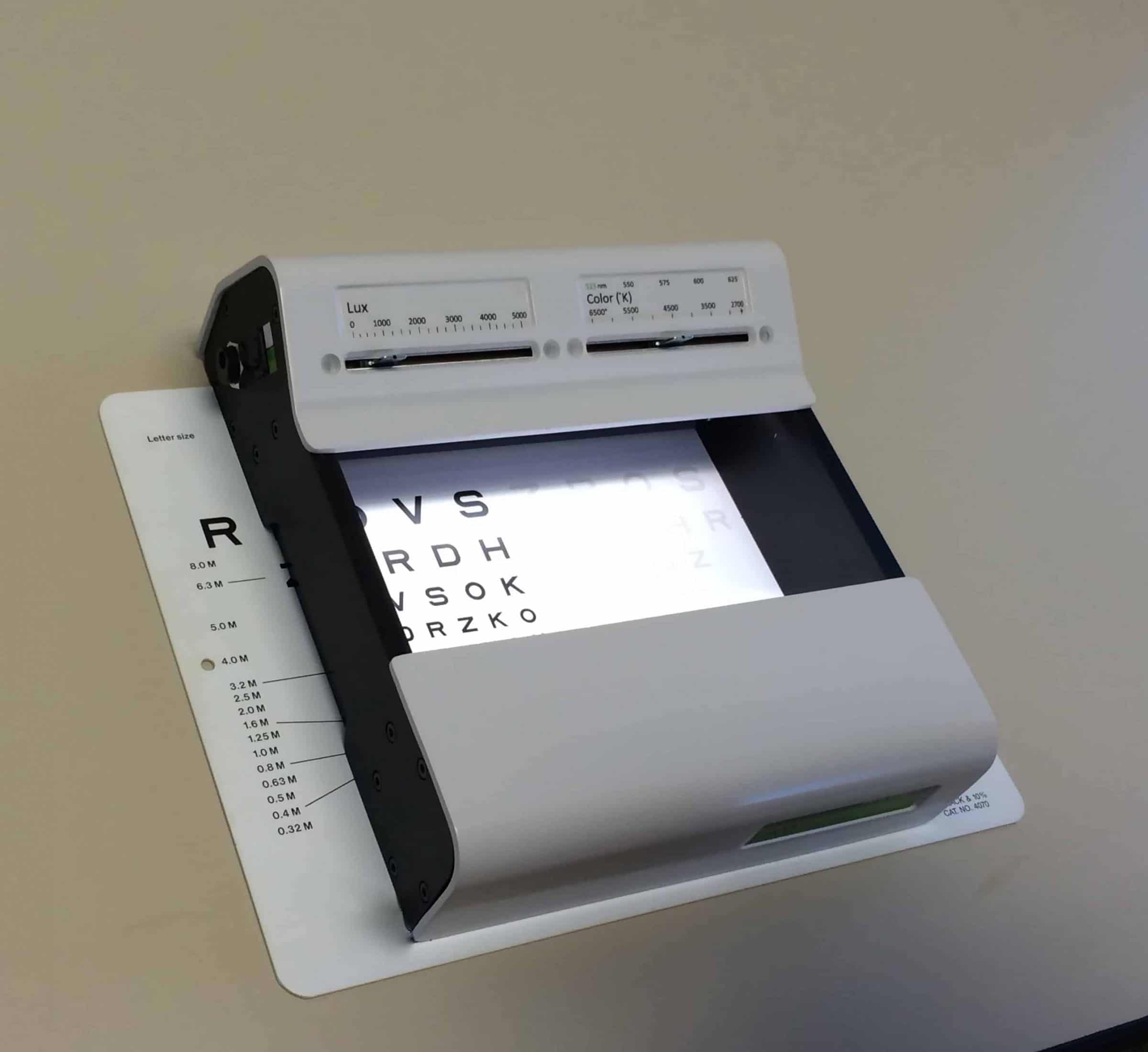 Eye on Vision November 2014 LuxIQ Diagnostic System